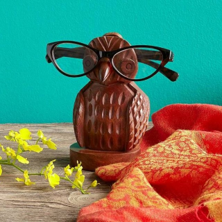 Photo of Owl Eyeglasses Holder