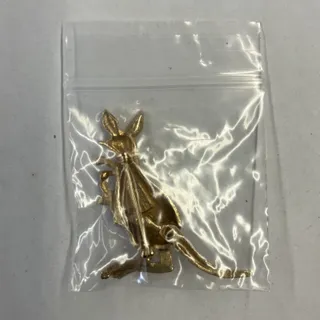 Photo of Avon Gold Tone Kangaroo Moveable Baby Joey Pouch Brooch Pin 2"