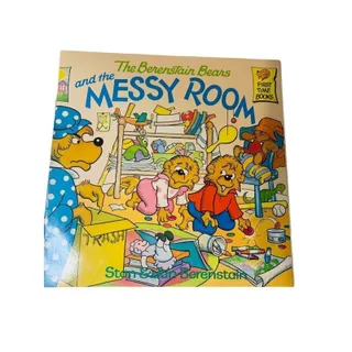 Photo of The Berenstain Bears and the Messy Room by Stan Berenstain Jan Berenstain 1983