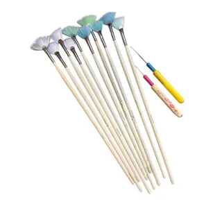 Photo of Lot of 12 Vintage Hair Hilighting Tools 10 Sunglitz Fan Brushes 2 Hooks