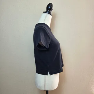 Photo of Lululemon Classic Fit Black Top 4