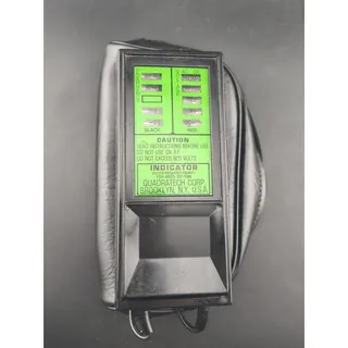 Photo of Vintage Quadratech Corp Electrical Indicator FSN 6625-132-1196 Tested Case