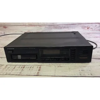Photo of Pioneer PD-M410 6-Disc CD Changer Carousel Powers On No Remote