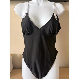 Photo of Cupshe Black Ruched Open Back One Piece Swimsuit Medium NWT
