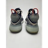 Listing Photo Thumb #8