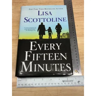 Photo of Lisa Scottoline Every Fifteen Minutes 2015 First Edition Hardcover Thriller