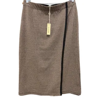 Photo of Max Studio Houndstooth Midi Skirt in Brown with Black Trim|M