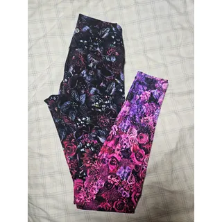 Photo of Lululemon Wunder Under Nulux High Rise Tight In Bloom Multi 28" Inseam, Size 6