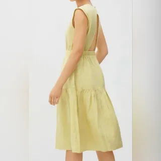 Photo of Everlane The Linen Open Back Yellow Dress