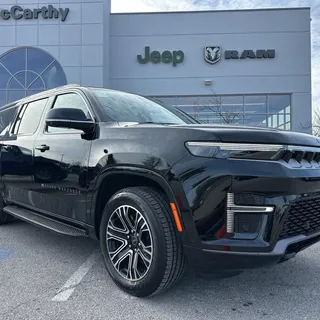 Photo of 2026 Jeep Grand Wagoneer L