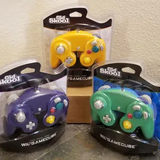 Photo of 3 Gamecube Controllers - 3 Colors Bundle (NEW) - Purple Green Orange - Nintendo
