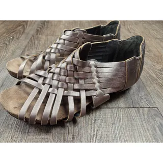 Photo of Chocolat Blu Vivienne Metallic Leather Woven Strappy Sandals Shoes US Size 9