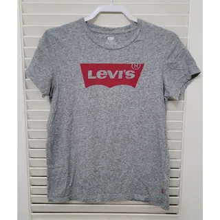 Photo of Levi's Gray Red Logo T Shirt Women's Size Medium