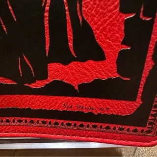 Photo of Things2Die4 Bram Stoker’s Dracula Book Shaped Crossbody Bag Women’s EUC