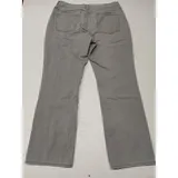 Listing Photo Thumb #5