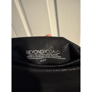Photo of Beyond Yoga Snake Skin Pattern Leggings Size Small