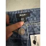 Listing Photo Thumb #3