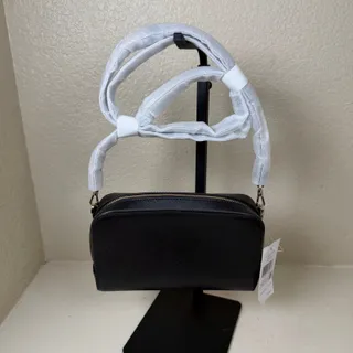 Photo of NWT Kate Spade Small Zip Around Crossbody Black seffiano leather with COA