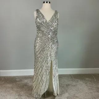Photo of Mac Duggal 5372 Silver Evening Gown Sequined V-Neck Formal Column Dress Size 14