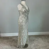 Listing Photo Thumb #3