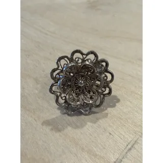 Photo of Sterling Silver Filigree Flower Size 5.5 Floral Art Deco Style Ring Antique 1940