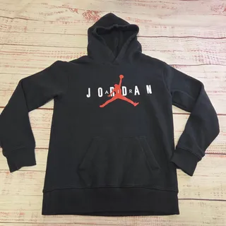 Photo of Jordan Boys Black Jumpman Pullover Hoodie Size Large 12-13 Years