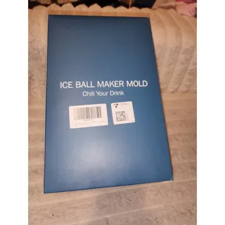 Photo of WIBIMEN Circular Ice Cube Tray  Round Ice Ball Maker Mold with Lid 