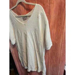 Photo of Carolina Colours Plus White Short Sleeve V-Neck Sweater with Distressed Detailin
