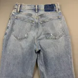 Listing Photo Thumb #5