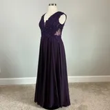 Listing Photo Thumb #5