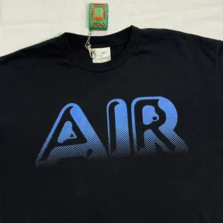 Photo of Vintage Y2K Nike Air T-Shirt - XL