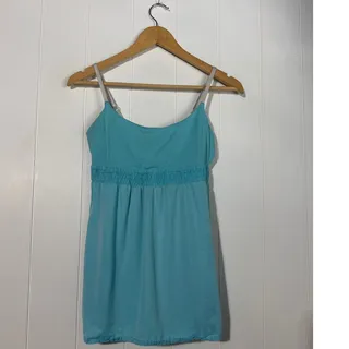 Photo of Lululemon Tank Top Women’s Est Size 4 Aqua Blue Built In Bra Long Strappy