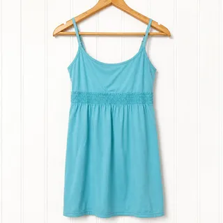 Photo of Lululemon Tank Top Women’s Est Size 4 Aqua Blue Built In Bra Long Strappy