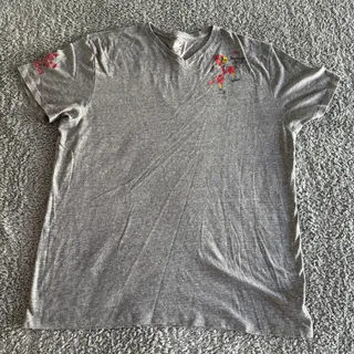 Photo of Adidas NCAA Louisville Cardinals "Cardinal Basketball" Gray Men's T-Shirt 2Xl