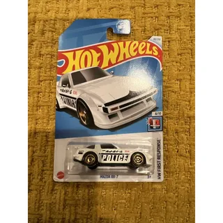 Photo of Hot Wheels 2024 #80/250 - Mazda RX-7 - HW First Response #8/10