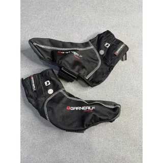 Photo of Louis Garneau Wind Dry SL Cycling Shoe Covers Booties Black Windproof Waterproof