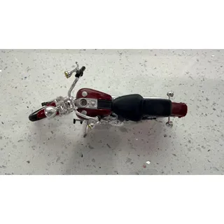 Photo of Maisto 1999 Harley-Davidson FXSTS Springer Softail 1:18 Diecast Maroon
