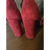 Listing Photo Thumb #5
