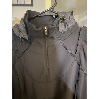 Photo of lululemon jacket waterproof