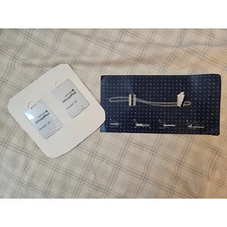 Photo of United Airlines MileagePlus Premier 1k Luggage Tags Set of 2 - New