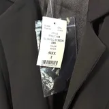 Listing Photo Thumb #5