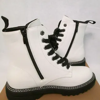 Photo of NIB Cushionaire DUNES Cannon Lace Up Vegan Leather Ankle Boots White Size: 8.5