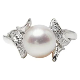 Photo of TASAKI Platinum 900 Pearl Diamond Ring Silver