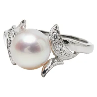 Photo of TASAKI Platinum 900 Pearl Diamond Ring Silver