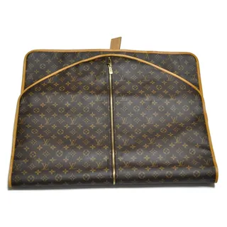 Photo of Louis Vuitton Golf Cup Garment Cover Brown