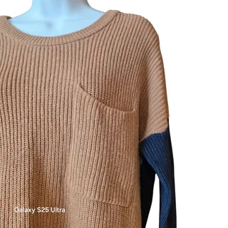 Photo of Madewell Thomson pocket sweater beige and navy, cable knit sz Small