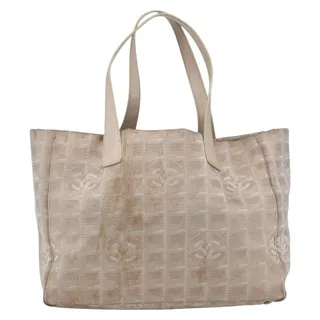 Photo of Chanel Nylon New Travel Line Tote Bag Pink