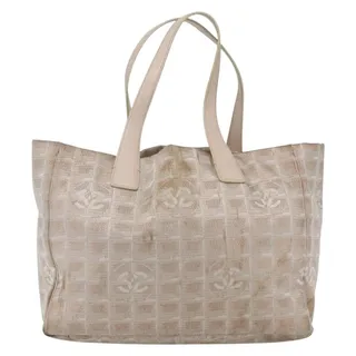 Photo of Chanel Nylon New Travel Line Tote Bag Pink