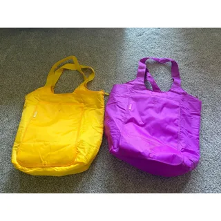 Photo of 2 California Innovations insulated bags