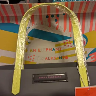 Photo of New Drunk Elephant rubber tote